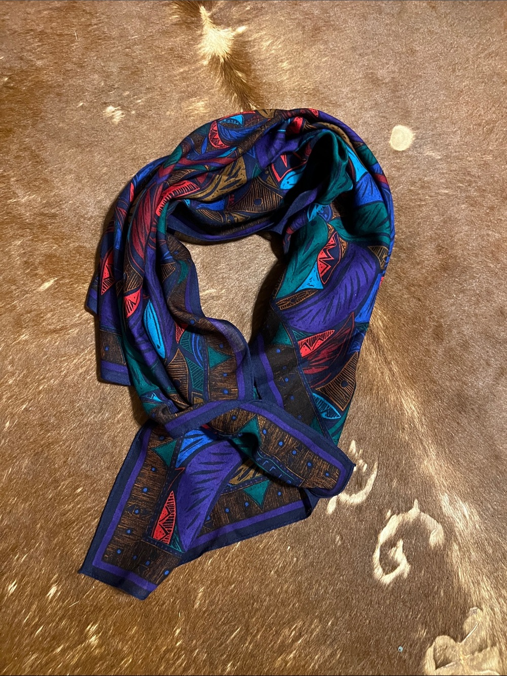 100% Wool Perry Ellis Geometric Print Scarf in Blue, Teal, Purple & Red, Japan - Picture 2 of 10